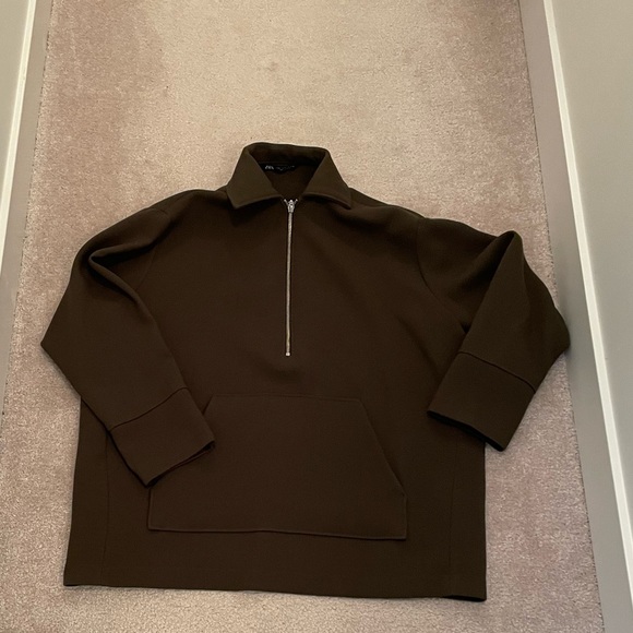 Size M-L Green Zara Half Zip Sweatshirt with front pocket - Picture 1 of 5